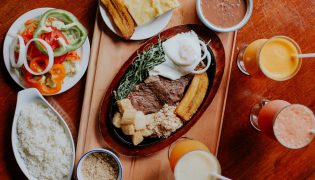 Alimentos para uma Pele Radiante: Descubra o Poder da Nutrição