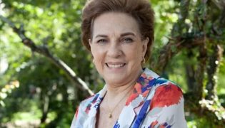 Apoio e solidariedade: Regiane Schuman recebe ajuda em Porto Alegre