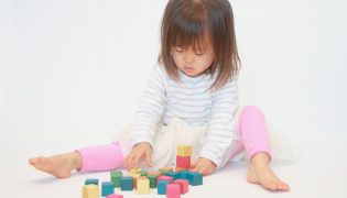Brinquedos que Estimulam o Desenvolvimento Infantil